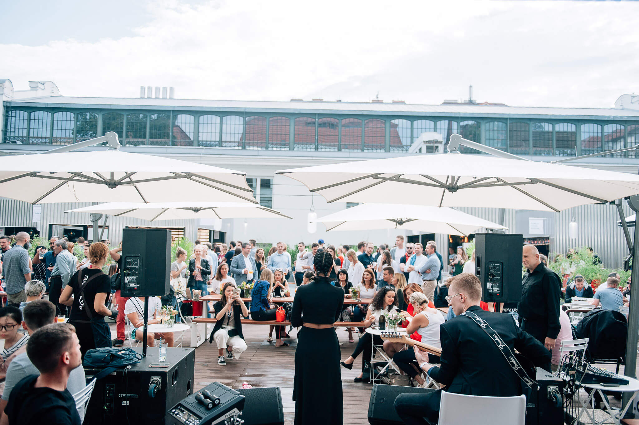 United Islands v Manifestu, 26/06