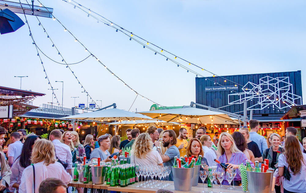 Otevřete svůj vlastní koncept v Manifestu, díky němuž oslovíte diverzifikovanou komunitu zákazníků a zvýšíte své marže.